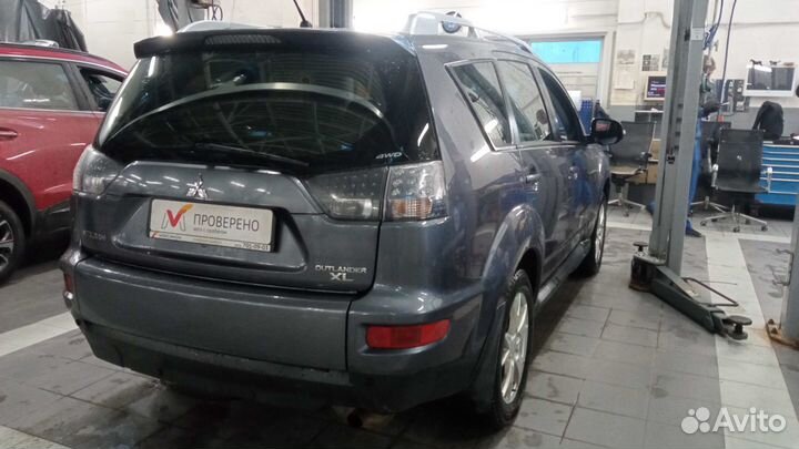 Mitsubishi Outlander 2.4 CVT, 2010, 241 745 км