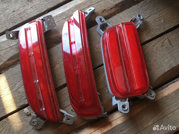 Катафот правый заднего бампера Kia Ceed 2 JD