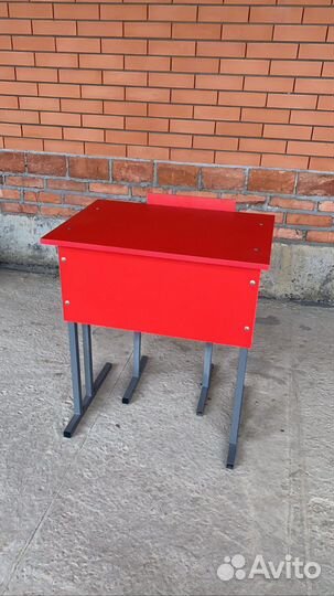 Парта со стулом