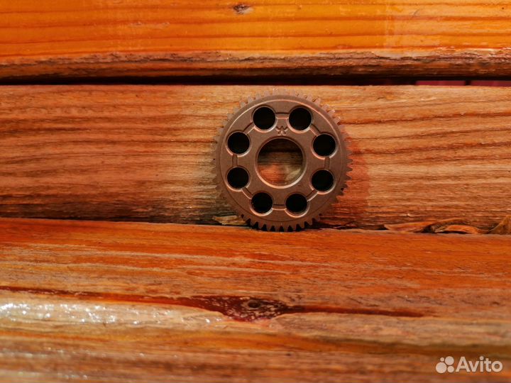 Продам шестерню привода насоса Huter