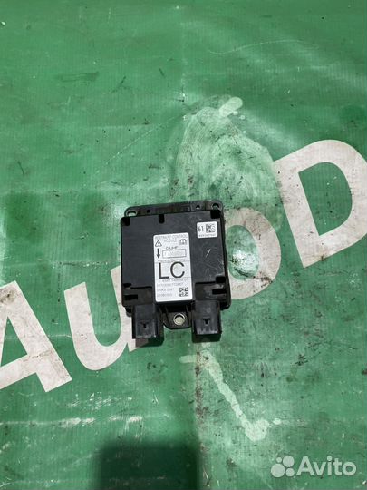 Блок srs на Ford Fusion 1