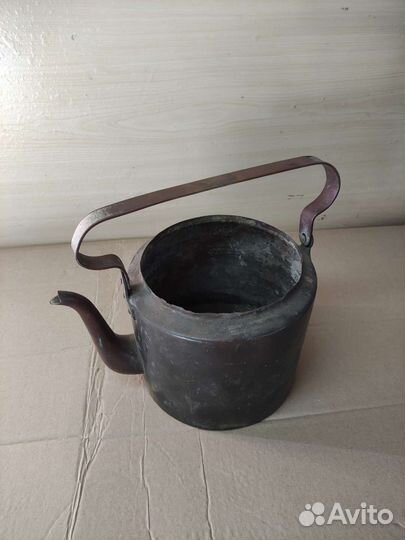 Чайник из XIX века