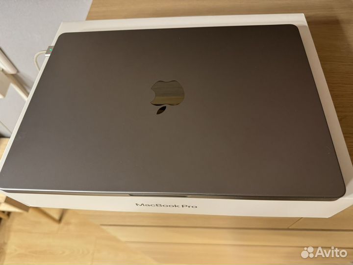 Macbook Pro 14 m1 pro 2021