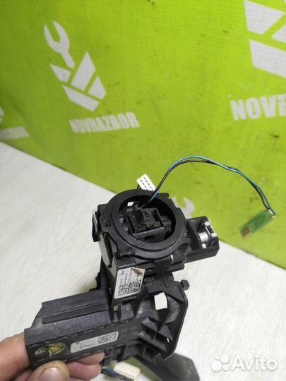 Переключатель поворотов Фольксваген Гольф 6