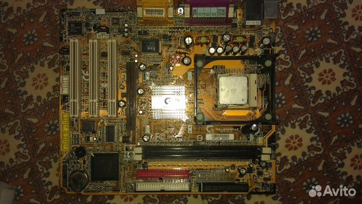 Мат. плата gigabyte GA-8igml-T+CPU Intel Pentium 4