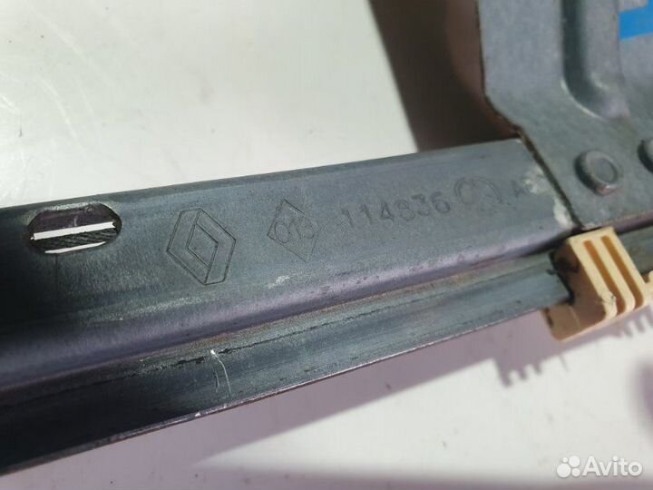 Стеклоподъемник задний правый Renault Laguna 2 K4M