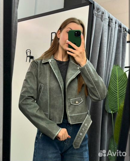 Кожаная куртка косуха женская