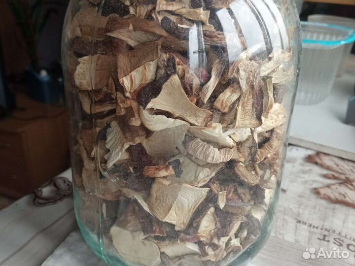 Грибы белые сушеные