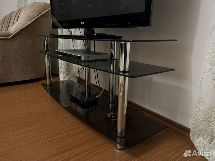 Стеклянная тумба