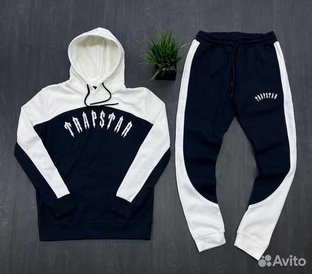 Спортивный костюм весенний Trapstar