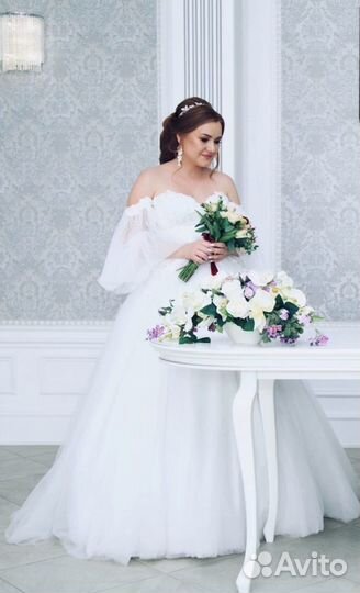 Платье свадебное