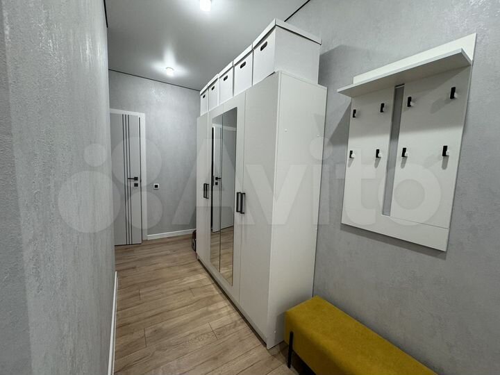 2-к. квартира, 56 м², 2/9 эт.