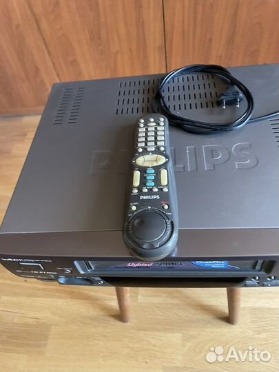 Видеомагнитофон philips vr888/55