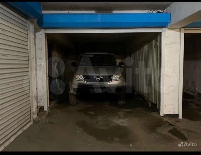Гараж