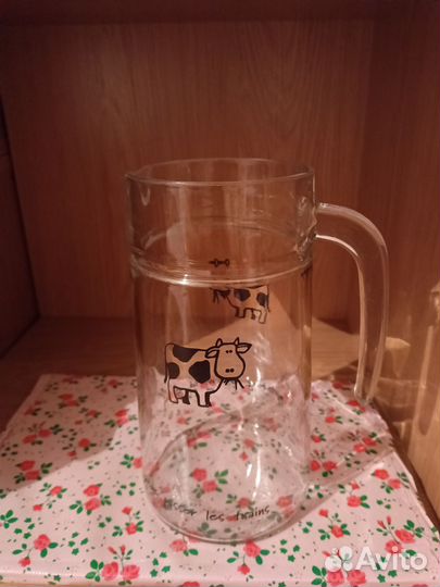 Кувшин стеклянный