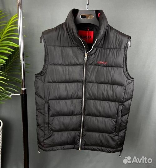 Жилет брендовый hugo
