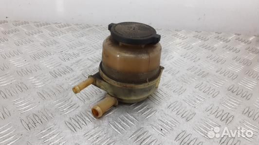 Бачок гу toyota camry V40 (89F03NO01)