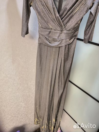 Вечернее платье блестящее