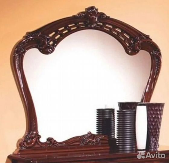 Зеркало большое в раме