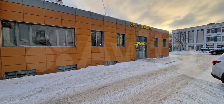 Торговая площадь, 440 м²