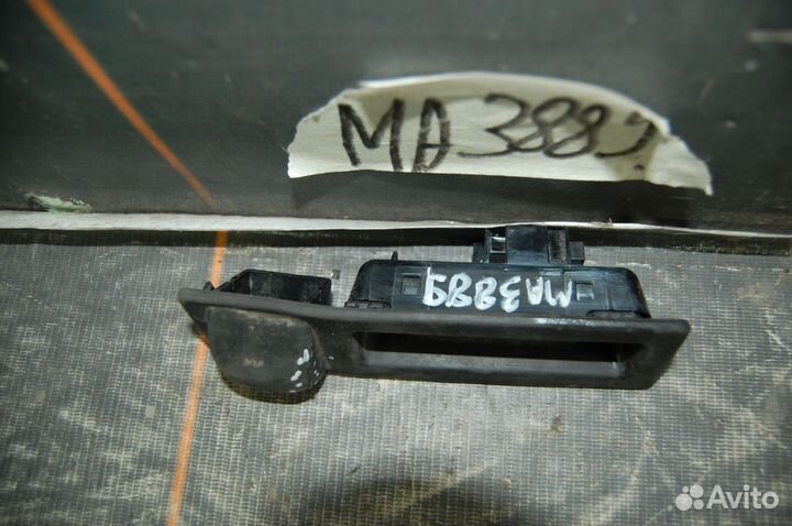 Кнопка открывания багажника - BMW X1 F48