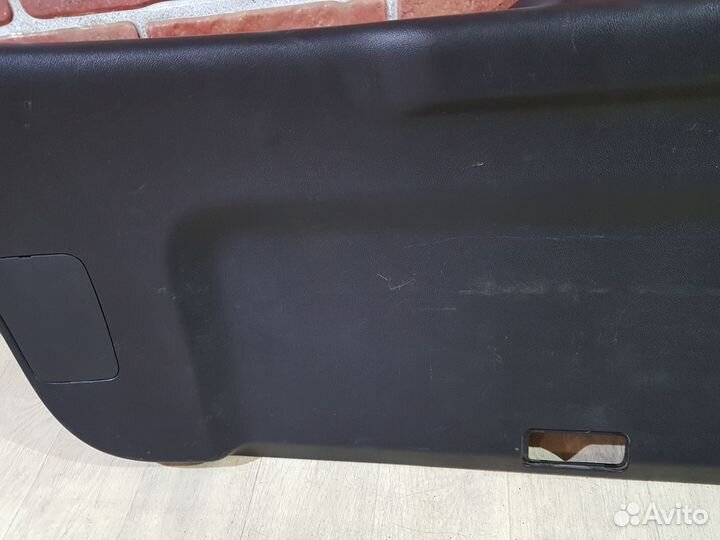 Обшивка крышки багажника Mitsubishi asx 1.6