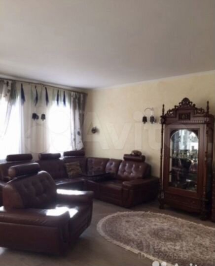 Таунхаус 210 м² на участке 3 сот.