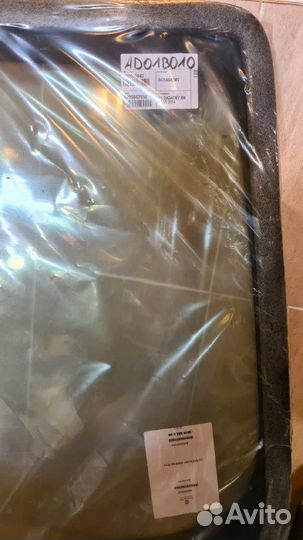 Лобовое стекло BMW X6 F16 2014