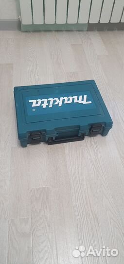Перфоратор makita 2470 бу