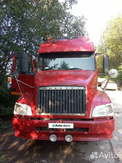 Volvo VNL 780, 2002