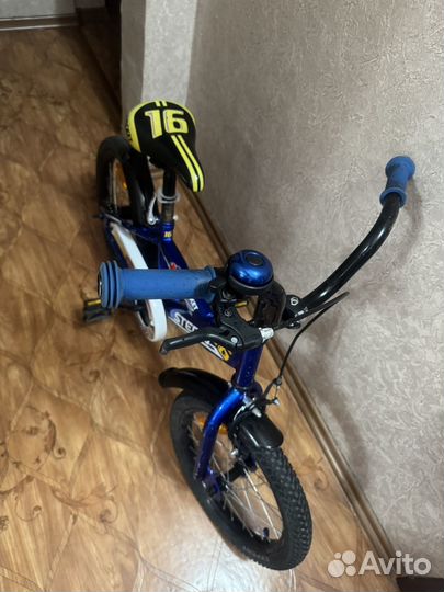 Детский велосипед 16