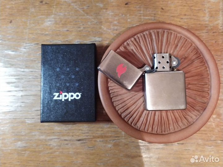 Зажигалка zippo