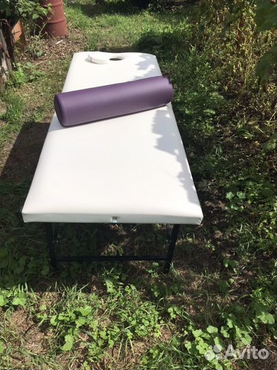 Массажный стол