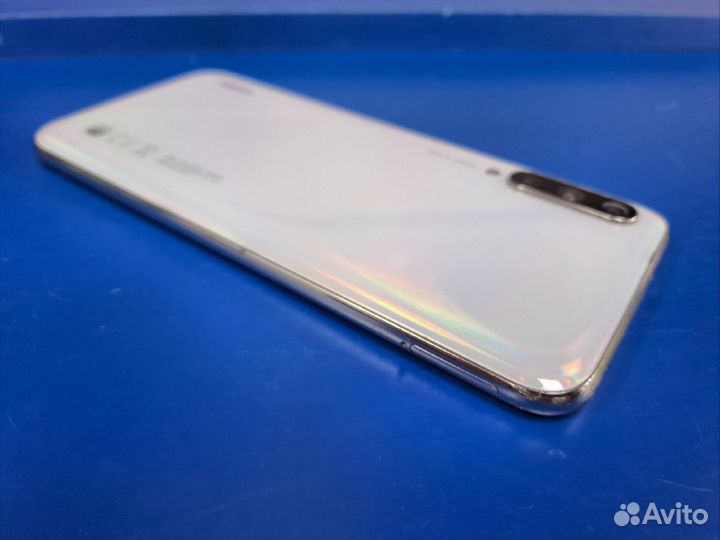 Xiaomi Mi A3, 4/64 ГБ