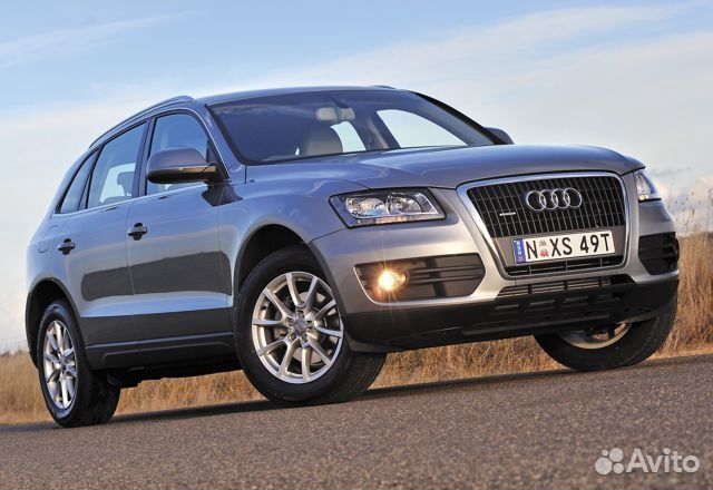 Лобовое стекло на Audi Q5