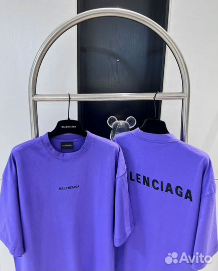 Футболка balenciaga