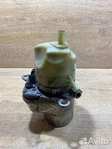 Насос гура Volvo S40