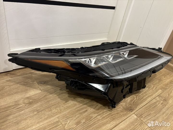 Правая фара Lexus RX4 рестайлинг