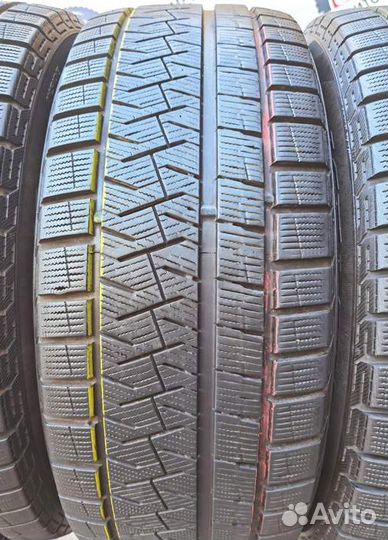 Pirelli Ice Asimmetrico Plus 235/55 R18 99R