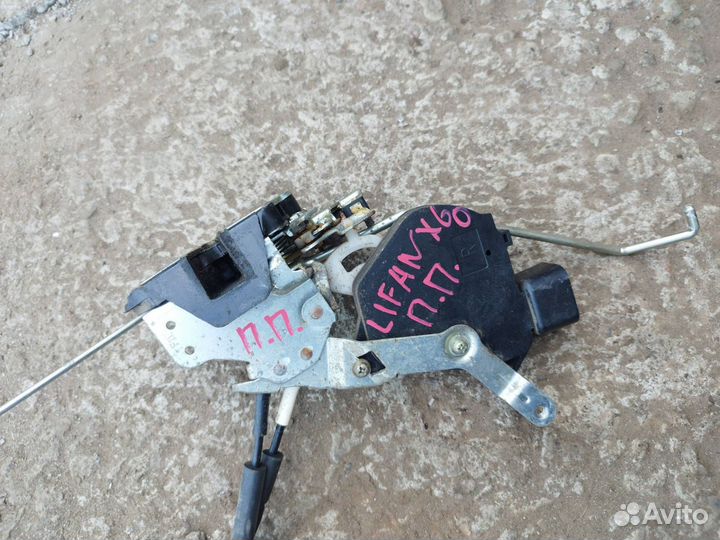 Замок двери передней правой Lifan X60 2014