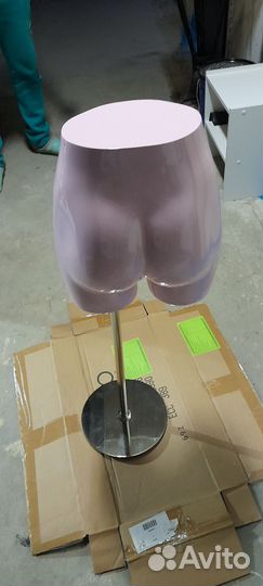 Манекен на стойке