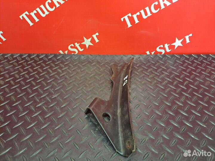 Кронштейн крыла левый Daf XF105