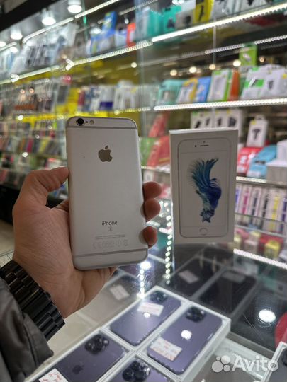 iPhone 6S, 32 ГБ