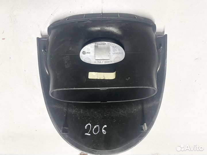 Накладка торпедо Peugeot 206