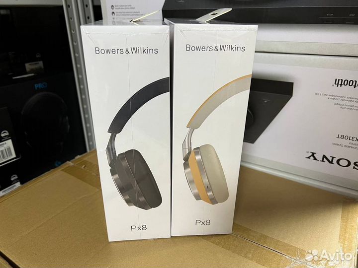 Bowers & Wilkins Px8 Наушники