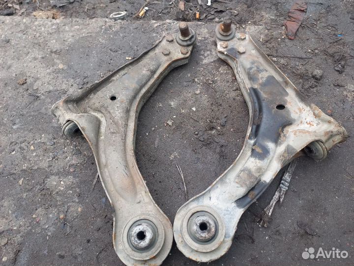 Переднии рычаги мерседес вито