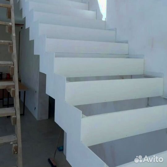 Лестница для дома и дачи