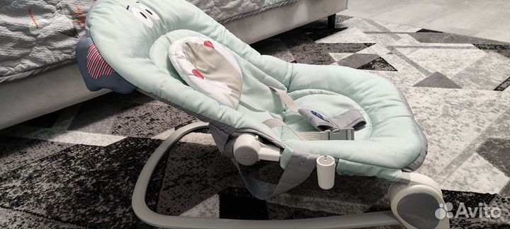 Шезлонг детский chicco от 0+