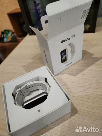 Фитнес браслет