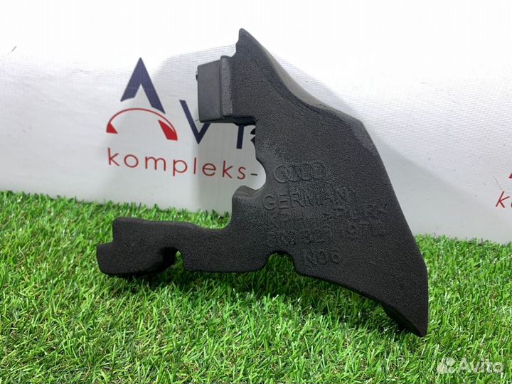 Уплотнитель крыла левый Audi Q5 8R ccwa 2009